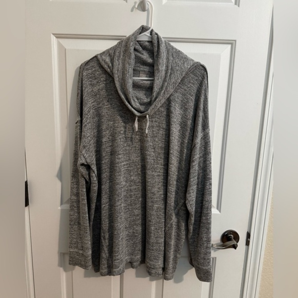 Chico's Zenergy Cowl Neck Lounge Sweater Gray Size 3 or 18
